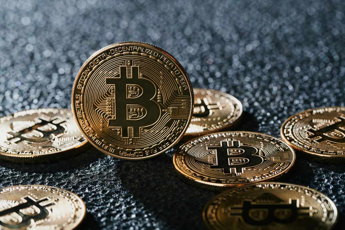 Bitcoin'ciler Dikkat! Saadet Zinciri İle 328 Kişi 24 Milyon Dolandırıldı!