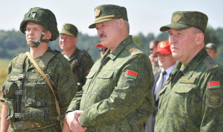 Rusya'yla tatbikat öncesi Belarus'tan 'savaş' açıklaması